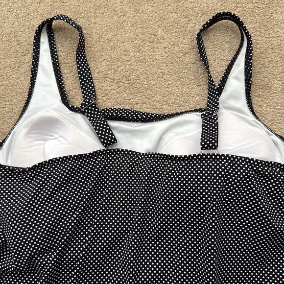 Lands' End Square Neck Black/White Polka Dot Underwire Tankini Top Size 24W DD - Picture 4 of 6